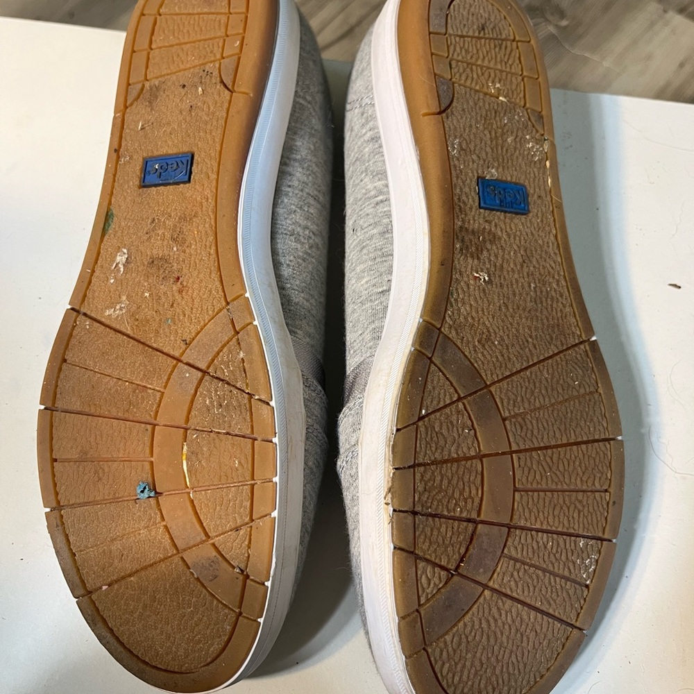 Keds Women's Gray Flats - Picture 3 of 3
